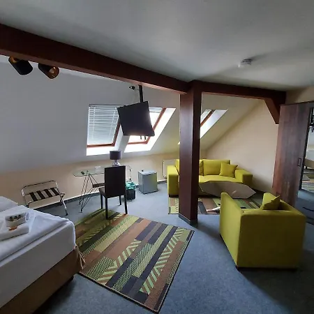 Rothenberger 3* Chemnitz